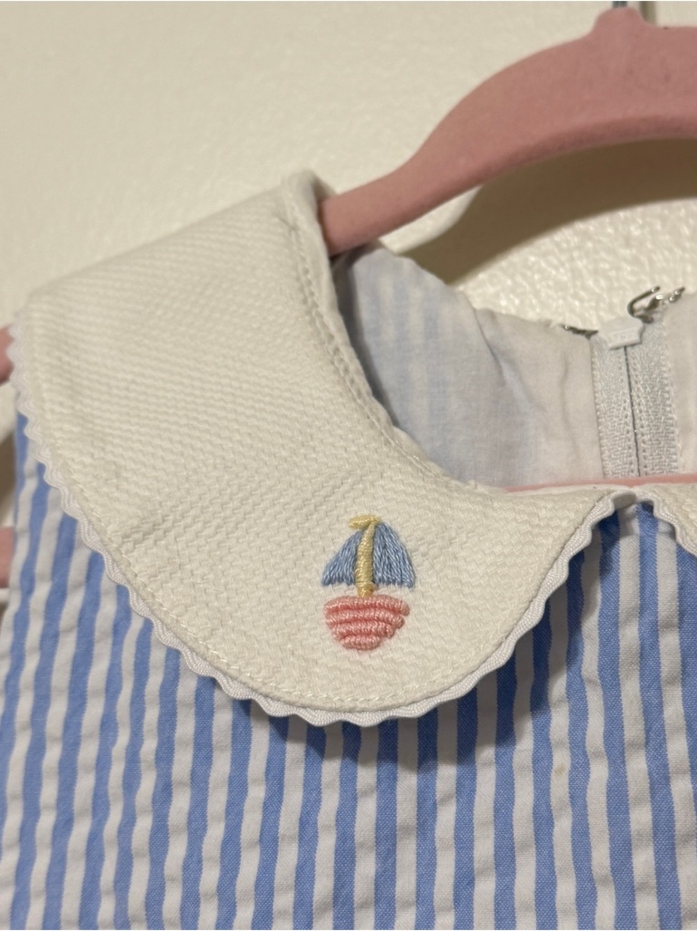 Classic Prep Striped Seersucker Dress 4T Embroidery Sailboat Petal Collar - Picture 5 of 10